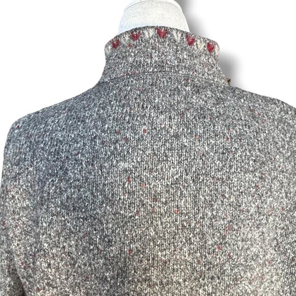 Vintage Woolrich Gray Red Half Zip Nordic Heart Trim Wool Sweater Warm Cozy - Picture 5 of 11